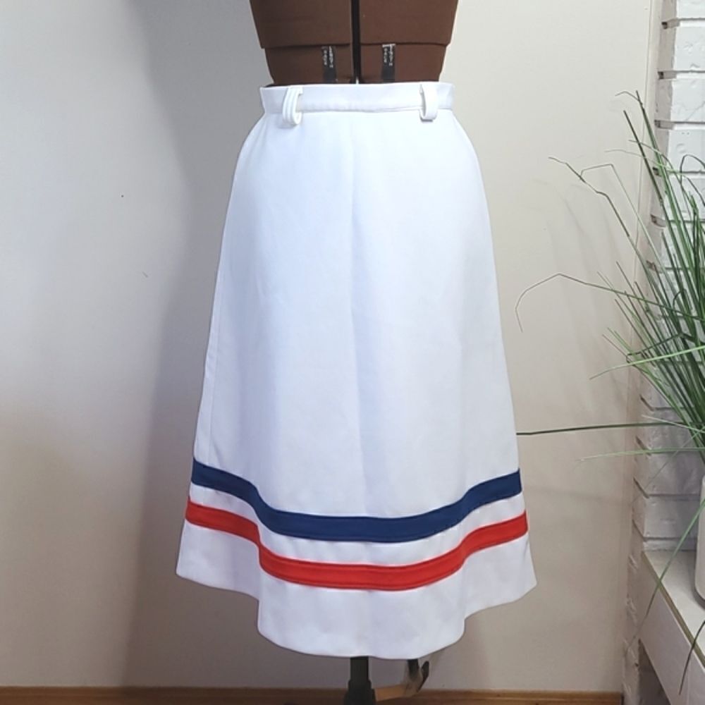 Vintage 70s White A Line Skirt with red and blue stripes S 
